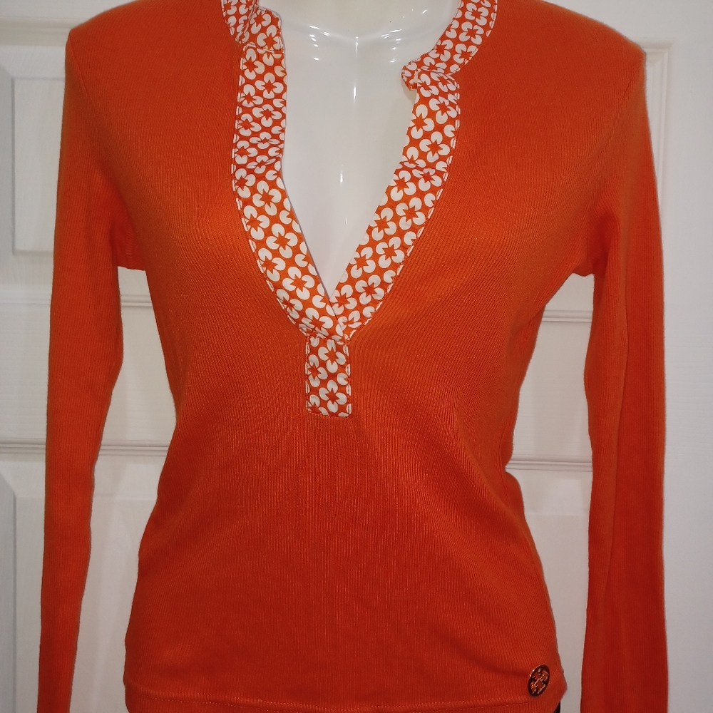 Tory Burch Orange Long Sleeve V-Neck Tee with Printed Trim